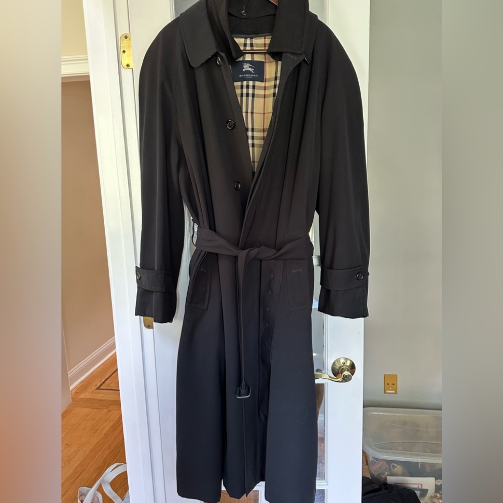 Authentic  long mens  Burberry black lined trench/ rain coat.